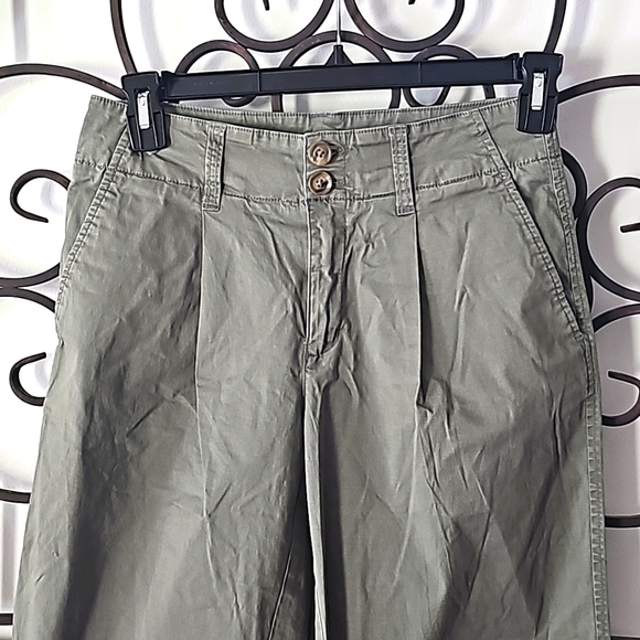 A New Day Women Pants Stretch Chino Pleated Tapered Leg Hi-Rise Green Sz. 4 - Picture 4 of 8